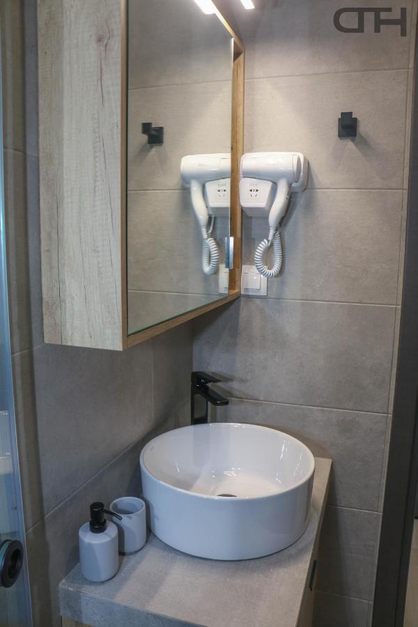 New Deluxe Studio 3 Downtown Thessaloniki - Fully Equiped ภายนอก รูปภาพ