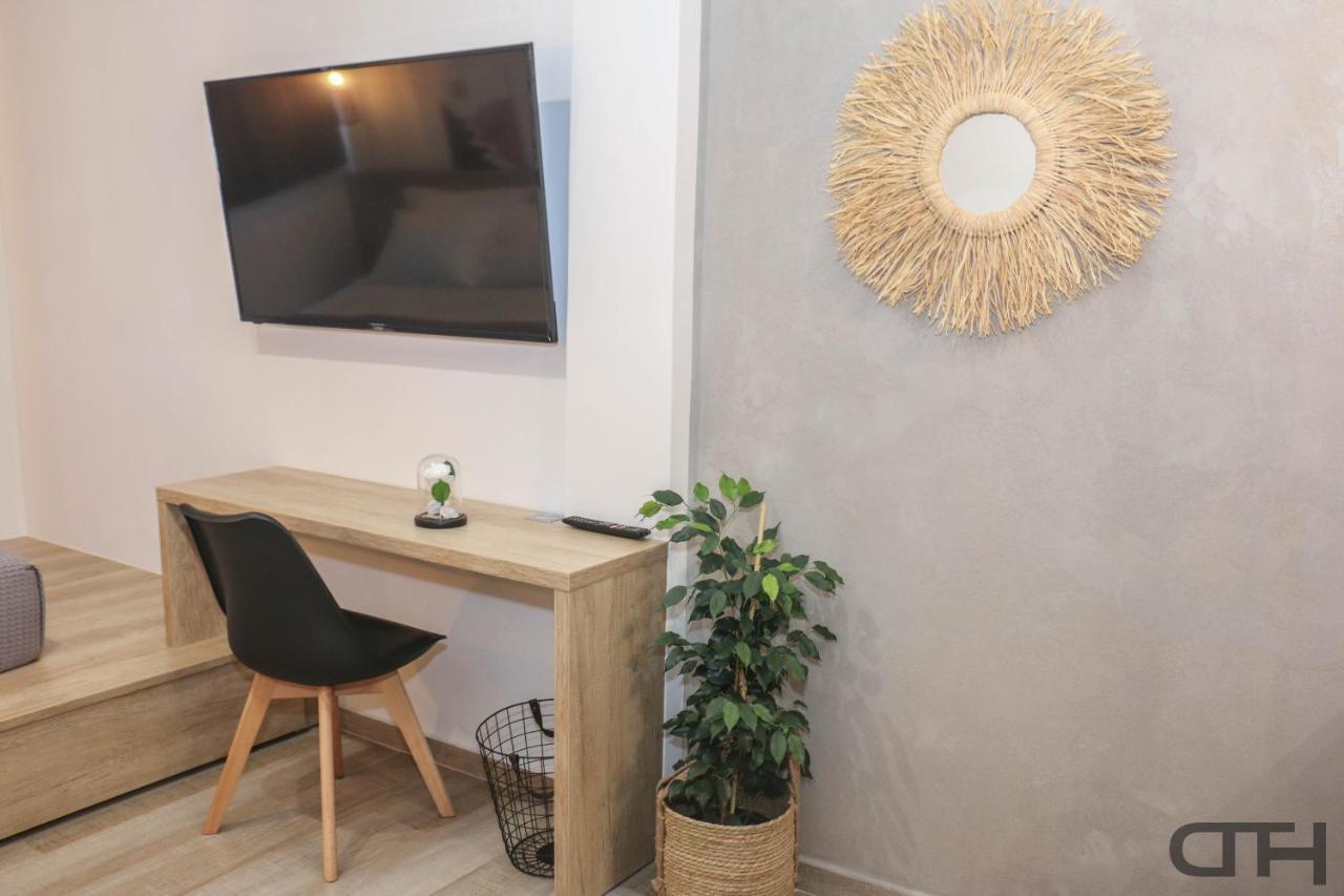 New Deluxe Studio 3 Downtown Thessaloniki - Fully Equiped ภายนอก รูปภาพ
